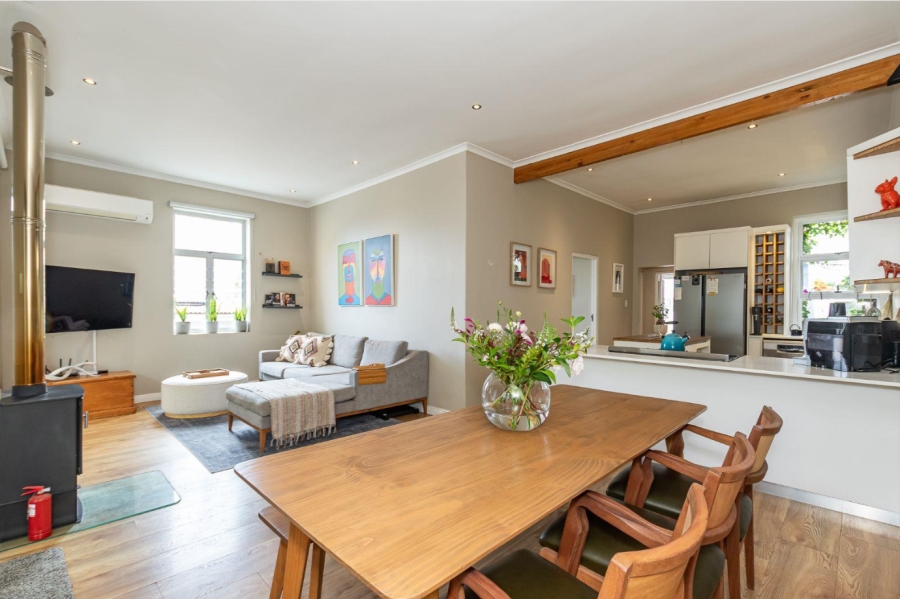 To Let 2 Bedroom Property for Rent in Sea Point Western Cape